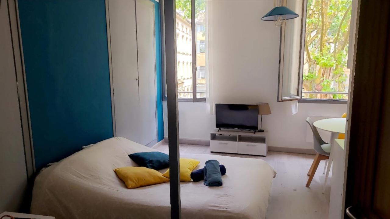 Charmant Studio Avec Mezzanine Leilighet Aix-en-Provence Eksteriør bilde